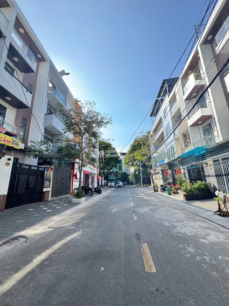 BÁN NHÀ MẶT TIỀN ĐƯỜNG SỐ 27,KHU TÊN LỬA (4 x 20 x 4 TẦNG) 10,7 TỶ TL