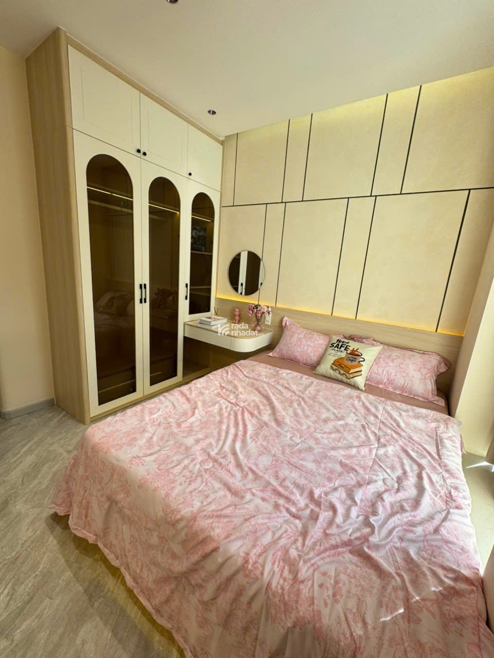 Bán nhanh căn hộ Sky garden 2, PMH, Q7, Dt 81m2, Tk 3PN nhà mới đẹp, giá chỉ 6,1 tỷ