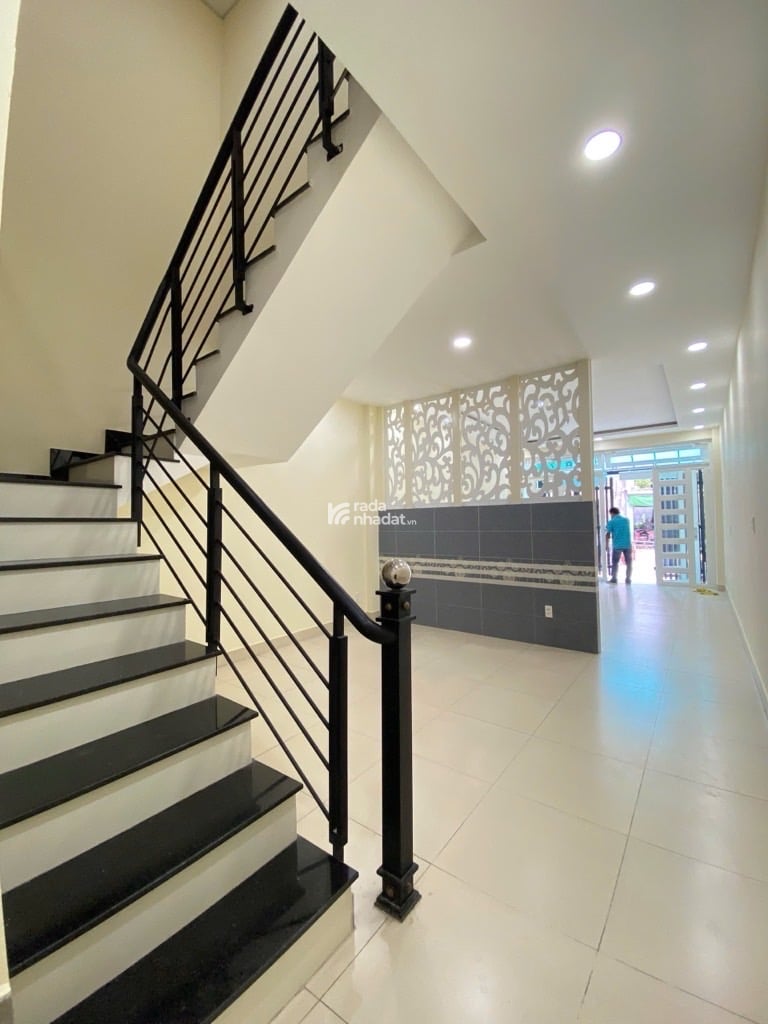 BÁN NHÀ 2 TẦNG MỚI, HXH TÂY HOÀ, Q9, 60M2, NHỈNH 6 TỶ