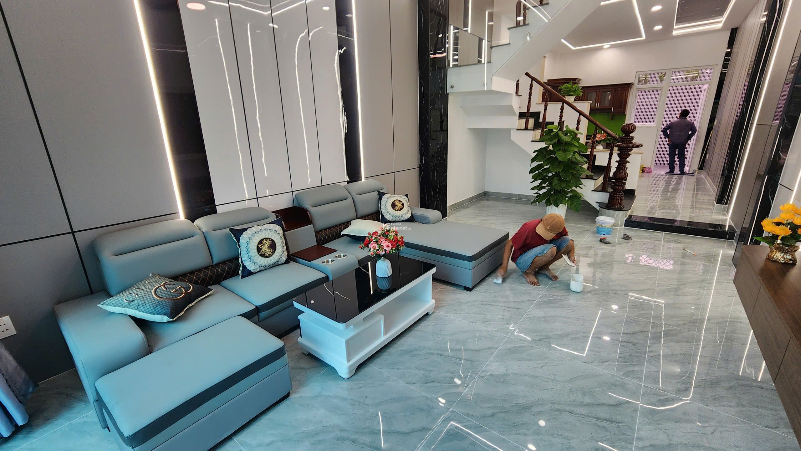 BÁN NHÀ ĐẸP 1 TRỆT 3 LẦU 4X25M - SÂN XE HƠI RỘNG - GẦN HÀ HUY GIÁP