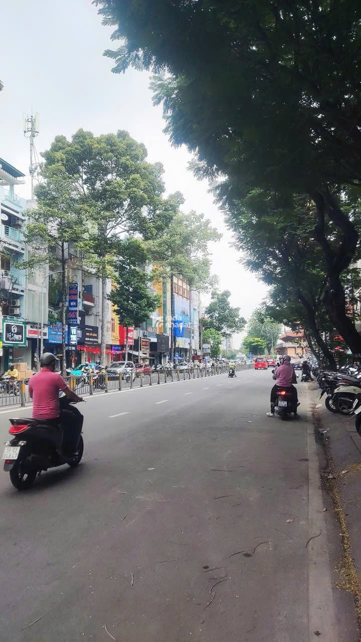 Siêu Phẩm Mặt Tiền Kinh Doanh DT(4x12m) 4 tầng chỉ 20.5Tỷ Nguyễn Văn Cừ Q5 