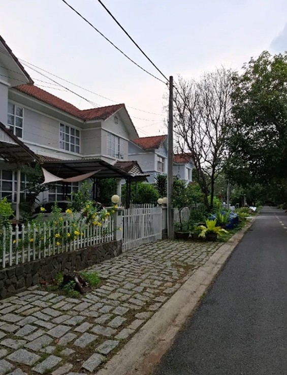 BIỆT THỰ CỦ CHI - KHU DUY NHẤT QUI HOẠCH PHỨC HỢP ĐỦ MỌI TIỆN ÍCH .250M2 - GIÁ .9.99 TỶ