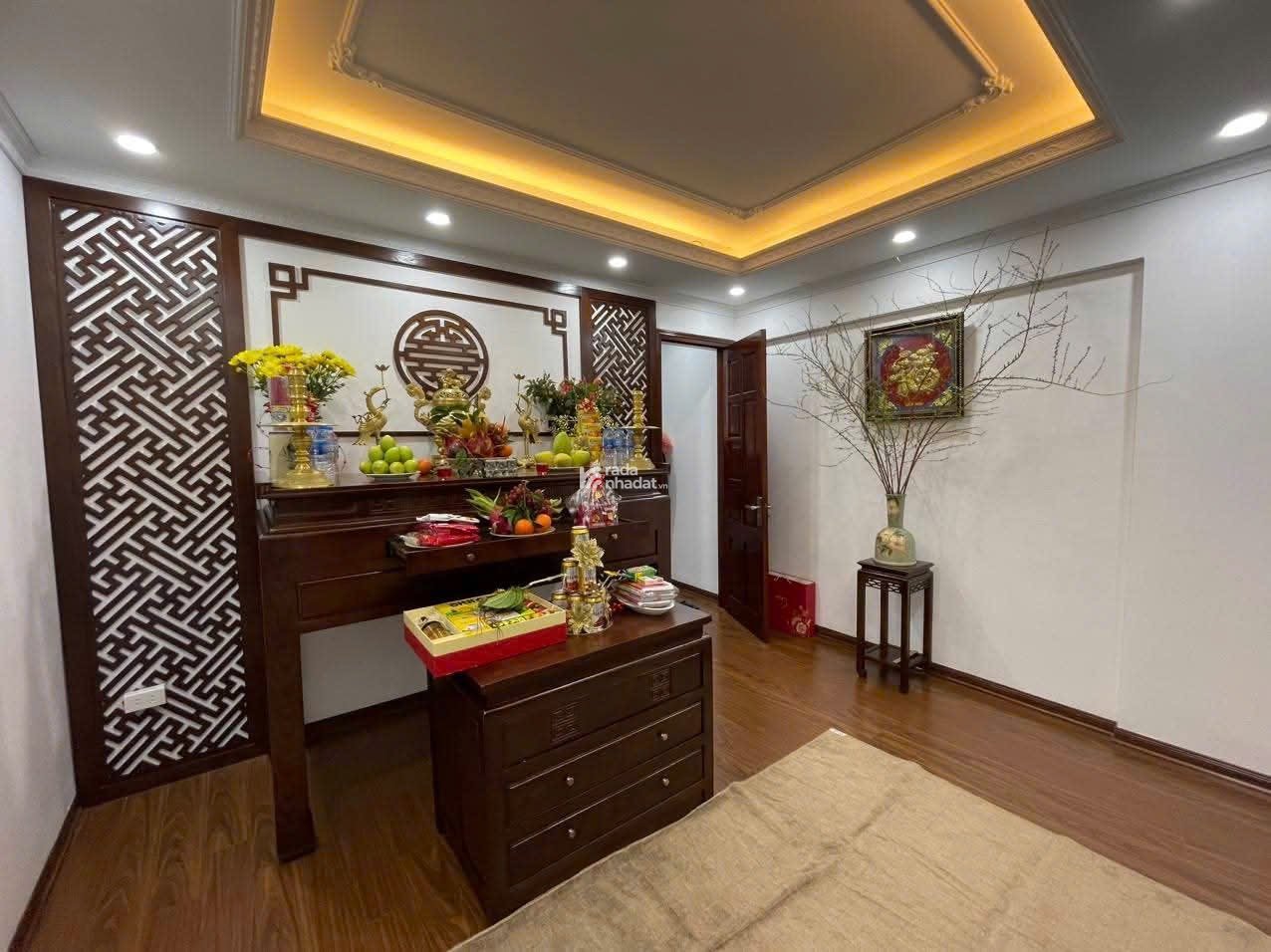 cấn bán nhà mặt ngo  kinh doanh