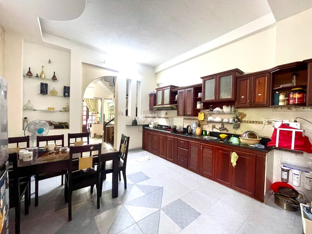 NHÀ MỚI - 4 TẦNG BTCT - 70M2 - VỪA Ở VỪA CHO THUÊ - HẺM RỘNG RÃI