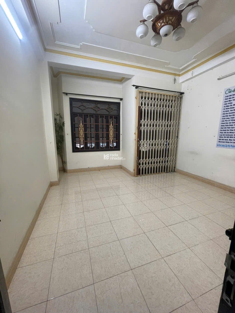 Căn nhà 2 tầng, 54m2 ngay Hồng Hà, Tân Bình. Giá: 3 Tỷ 290. SHR, hẻm 5m, full nội thất