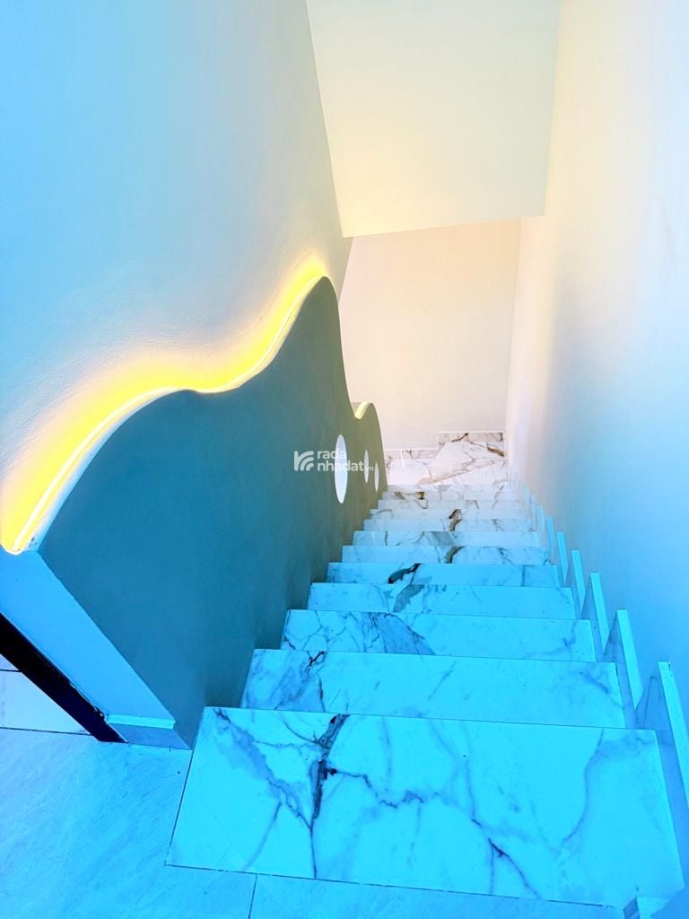 NHÀ ĐẸP Ở NGAY - 35M2 - 2 TẦNG - 3 PHÒNG LUNG LINH FULL NỘI THẤT - PHẠM VĂN BẠCH - NGUYỄN SỸ SÁCH