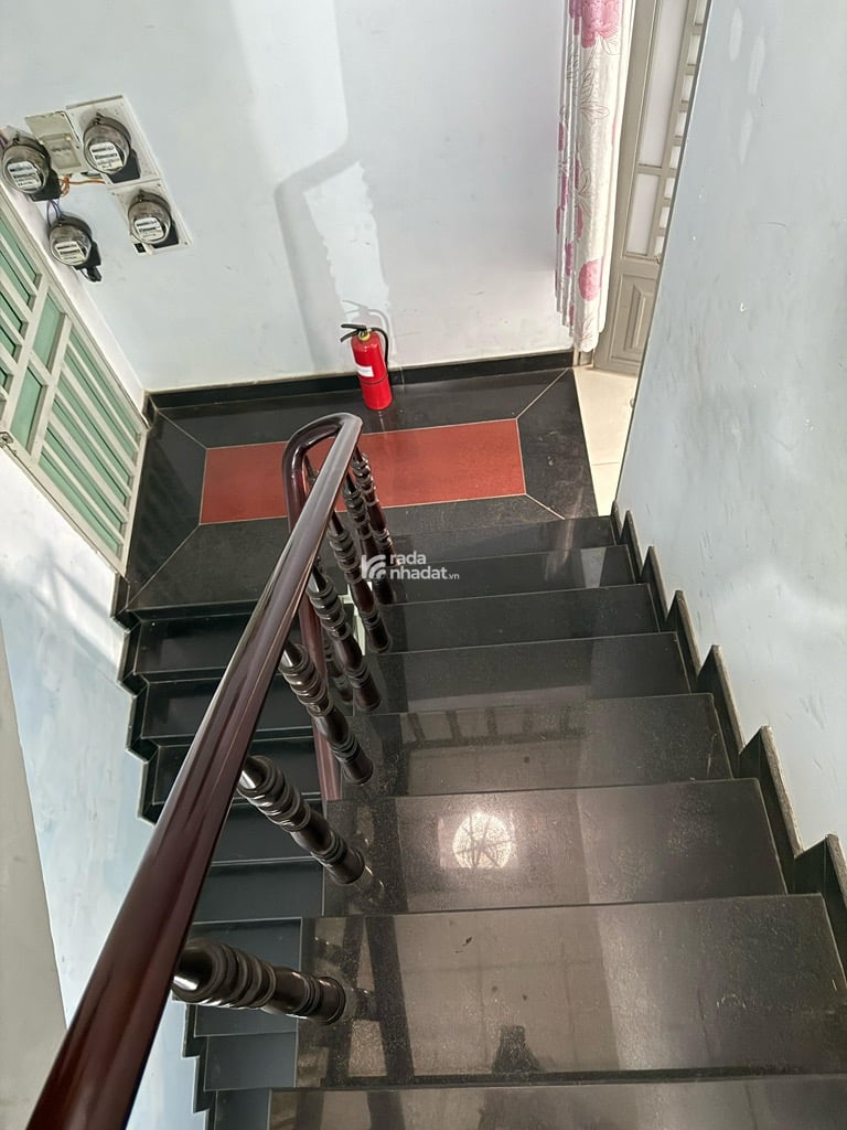 HẺM XE HƠI YÊN THẾ, TÂN BÌNH, 110M2 CÓ KC Ở NGAY. GIẢM 350TR CHỈ CÒN 17.79T TL 