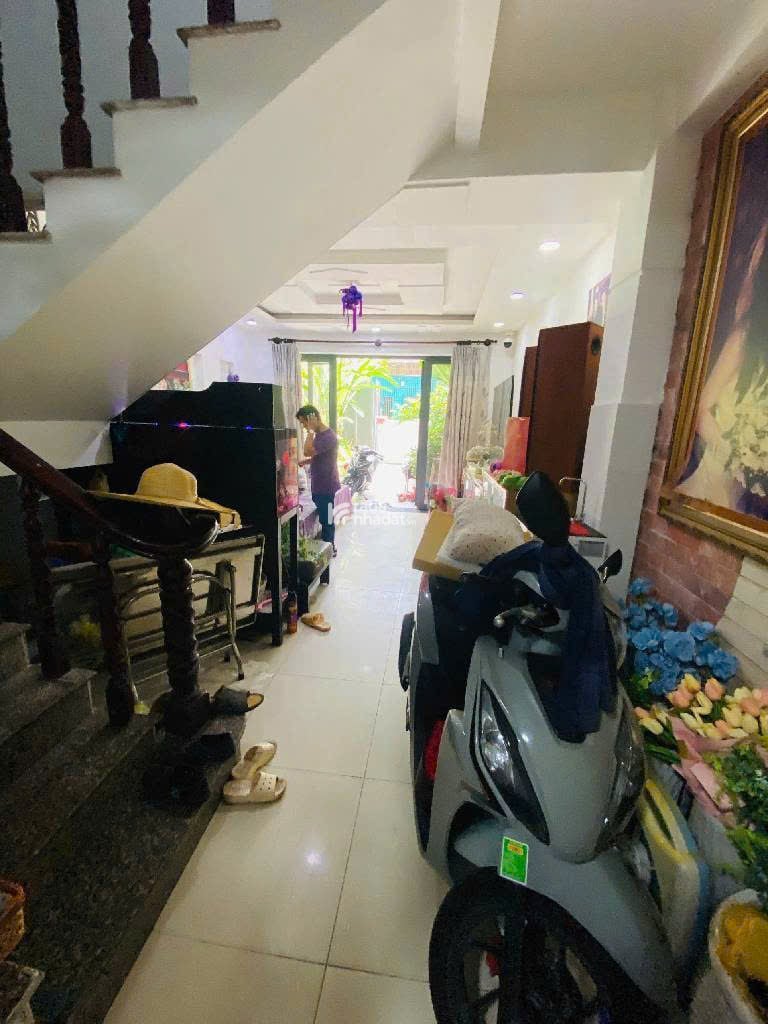 Nhà 3 tầng  Gần Phạm Văn Chiêu  P14  Gò Vấp  Hẻm 5m thông  4x17m  Giá 7.2 Tỷ
