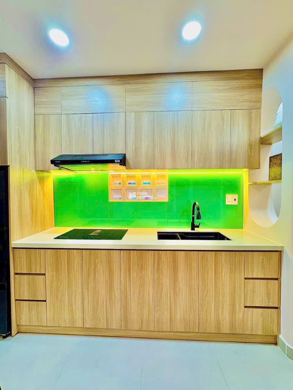 Tầm Vu - Căn Góc - 232/ Quốc Lộ 13 , P26 , Quận Bình Thạnh .