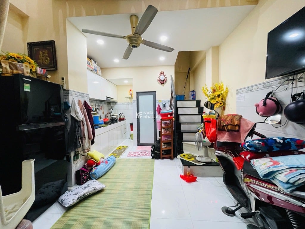 SIÊU PHẨM, HẺM XE HƠI LÊ QUANG ĐỊNH, BÌNH THẠNH, 21M2 CÓ KC Ở NGAY. GIẢM 650TR CHỈ CÒN 4.5T TL 