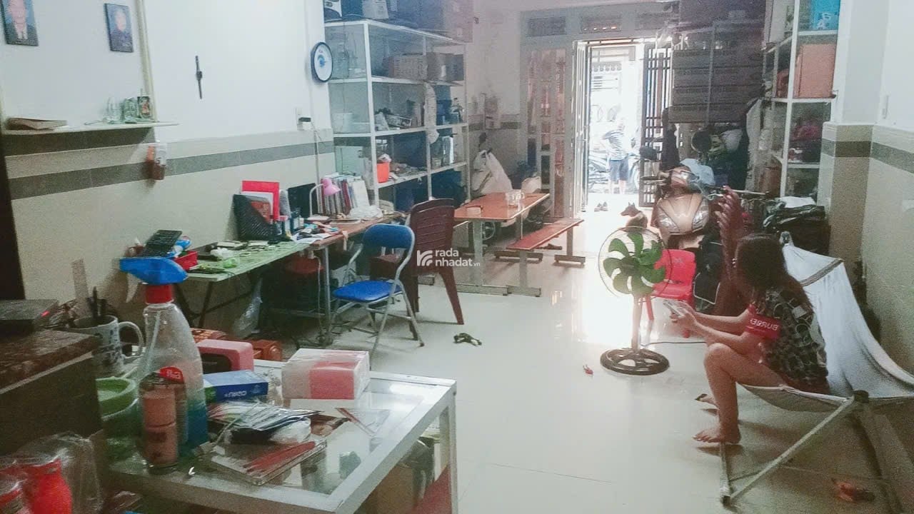 Bán nhà 70m2 HXH đang cho thuê 14 triệu/ tháng Trường Chinh, phường 14,Tân Bình, TP.HCM chỉ 9.7 tỷ