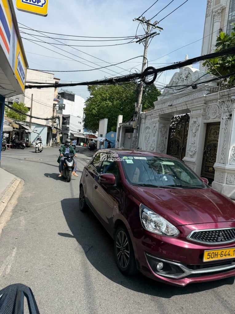 SIÊU PHẨM TÂN BÌNH KHU PHÂN LÔ - KẾ BÊN Q10, Q11 - 5 TẦNG - 2 XE HƠI NGỦ TRONG NHÀ