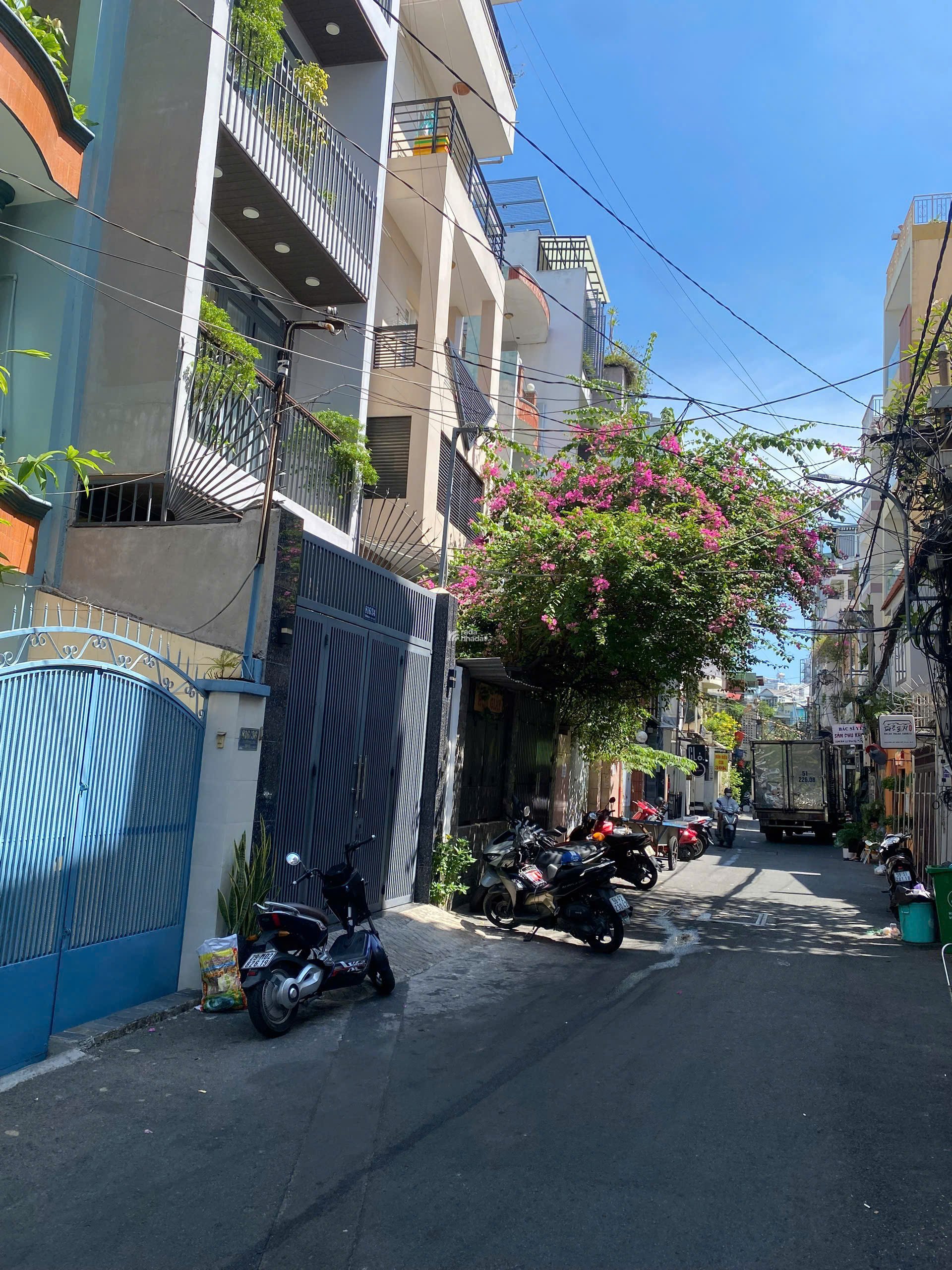 BÁN NHÀ HẺM XE TẢI 220 LÊ VĂN SỸ P14 QUẬN 3 - 13.9 TỶ 