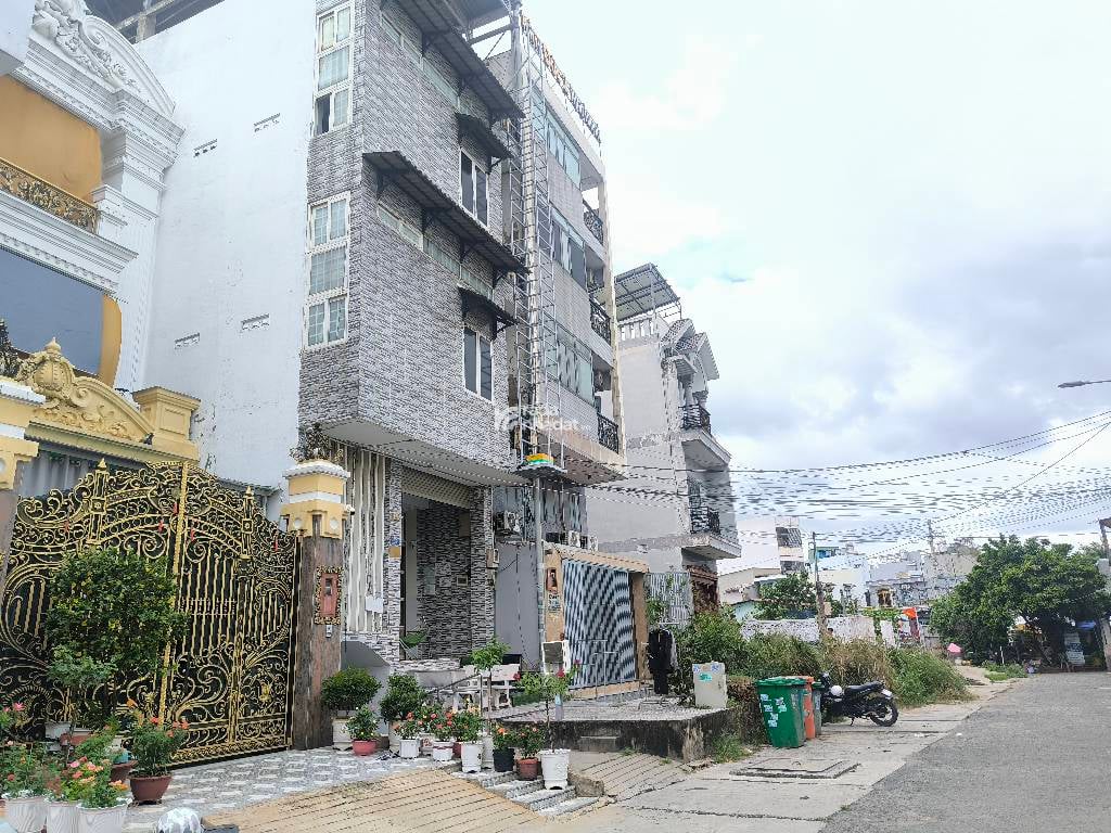HẺM NHỰA 10m, DÒNG TIỀN HƠN 400tr/n, GẦN CHỢ THỦ ĐỨC, 4 TẦNG 5,1X32 CHỈ 17 TỶ.