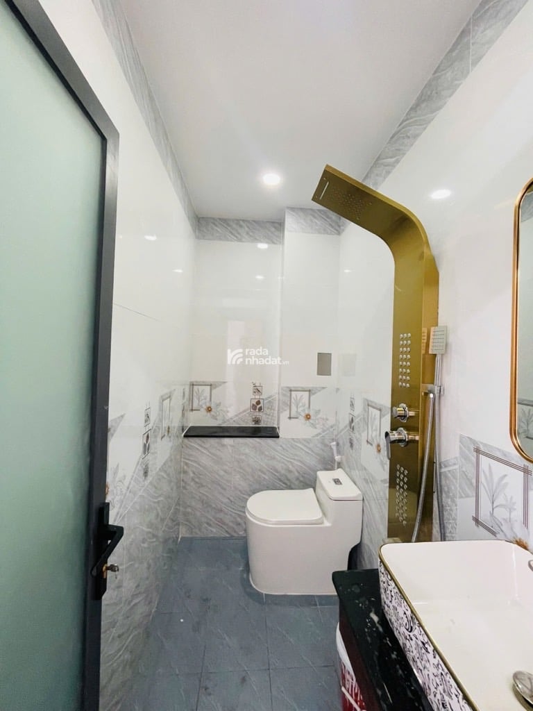 SIÊU PHẨM NHÀ ĐẸP LÊ VĂN QUỚI - 5 TẦNG - MỚI XÂY DỰNG XONG- GẦN AEON BÌNH TÂN CHỈ NHỈNH 8 TỎI