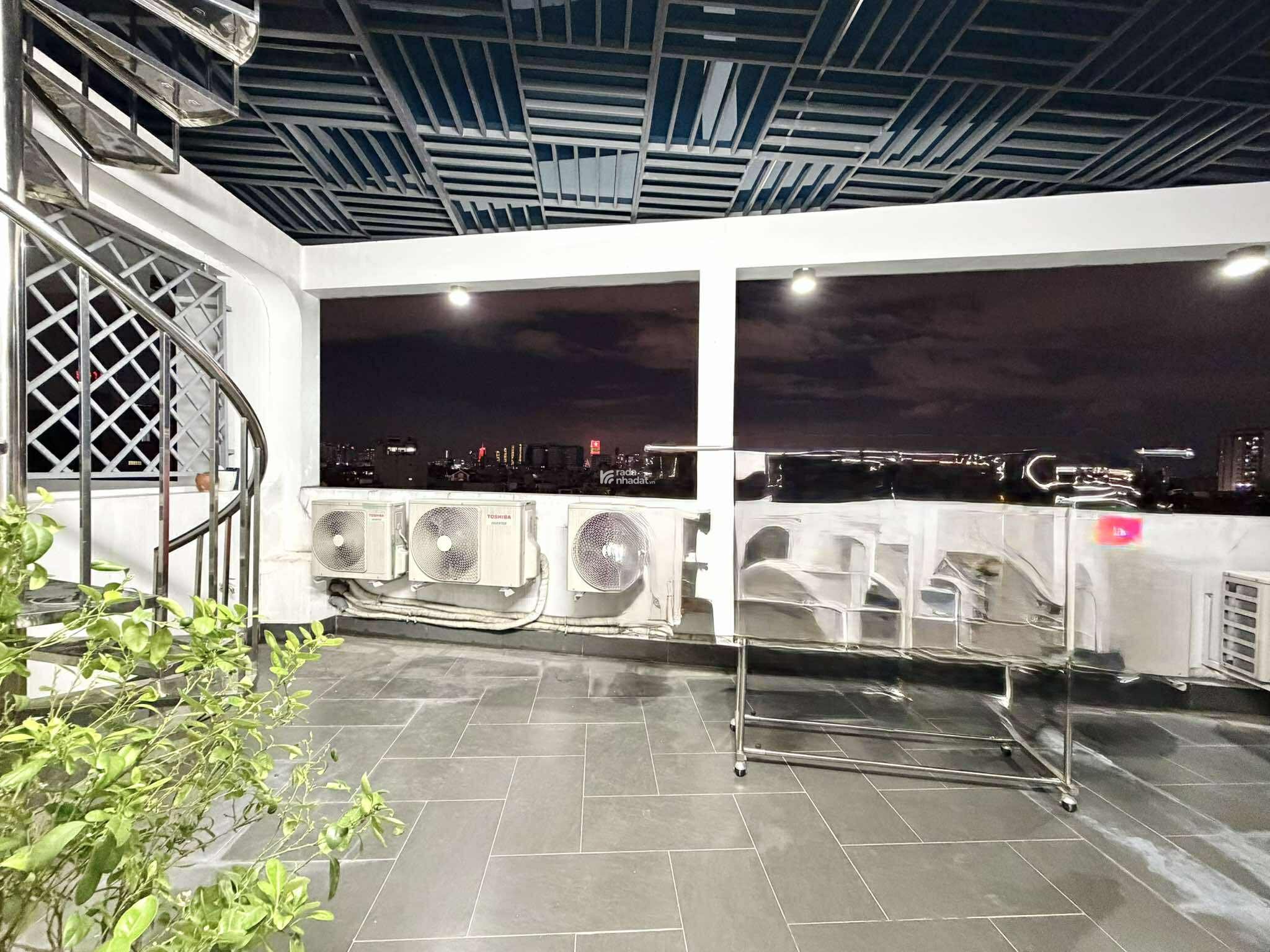 TOÀ NHÀ 8 TẦNG THANG MÁY - LÔ GÓC 3 MẶT THOÁNG - 13 PHÒNG HẺM NHỰA 6M - 24 TỶ