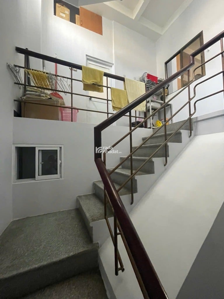 NHÀ ĐẸP CHÍNH CHỦ NGÔ GIA TỰ Q10 - HẺM BA GÁC - GẦN MẶT TIỀN - GẦN 50M2 4 TẦNG - 6 TỶ 350