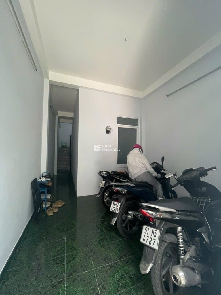 NHÀ ĐẸP CHÍNH CHỦ NGÔ GIA TỰ Q10 - HẺM BA GÁC - GẦN MẶT TIỀN - GẦN 50M2 4 TẦNG - 6 TỶ 350