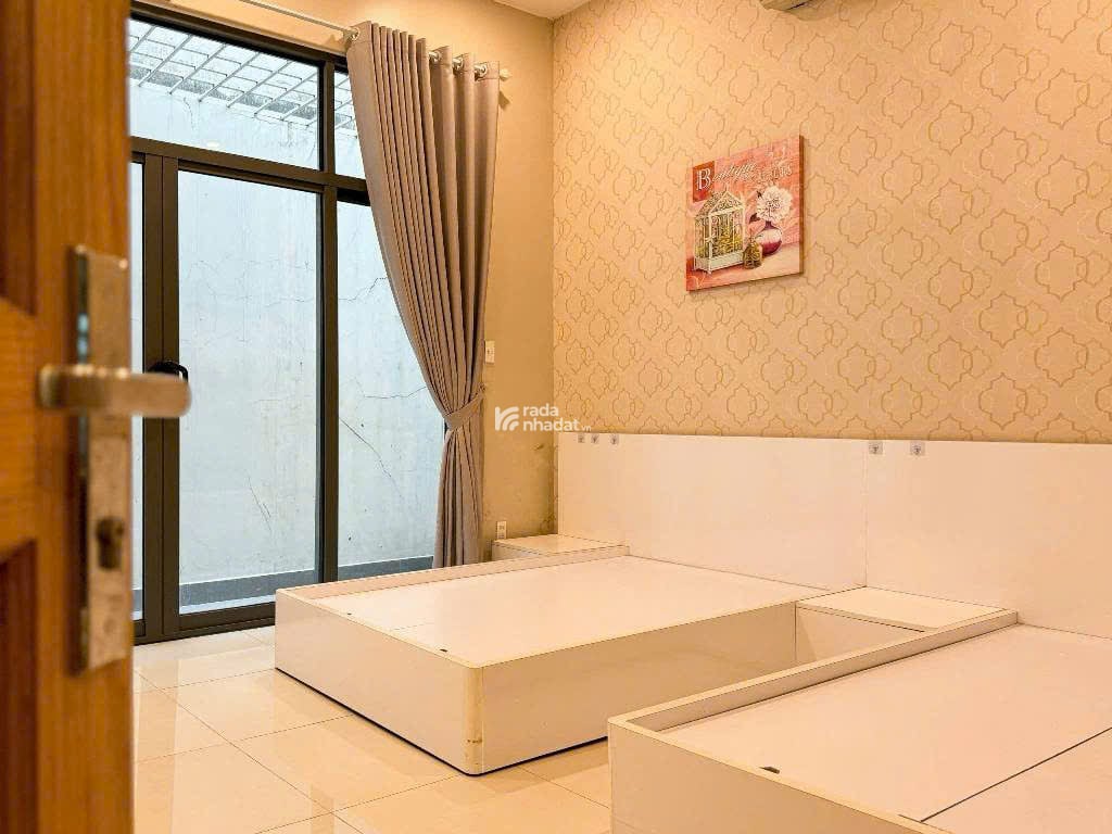 Bán gấp nhà 3 tầng Đông Hưng Thuận 05 Quận 12 Hxh thông 4.2x25m nở hậu tài lộc  Giá 6.8 tỷ