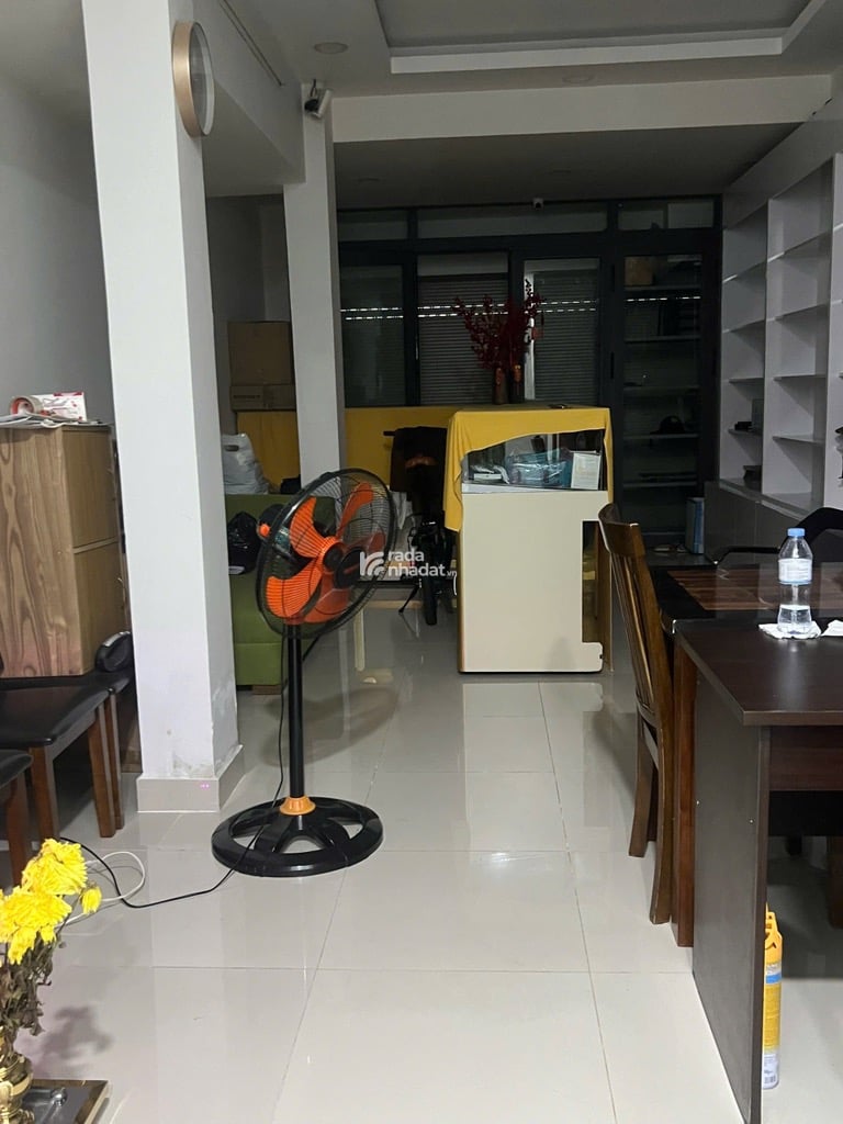 HXH - LÔ GÓC 1 CĂN RA MẶT TIỀN - TÔ HIẾN THÀNH- P13- Q.10 - DT 4 x 13 - NHỈNH 8TỶ 