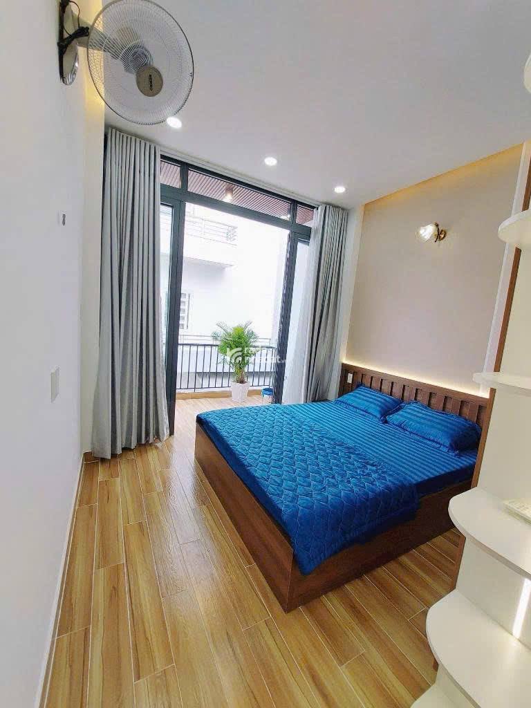 XE HƠI VÀO NHÀ - NHÀ LUNG LINH, 3PN GỒM 1PN TRỆT- SỔ VUÔNG - 45M2 - NHỈNH 5 TỶ