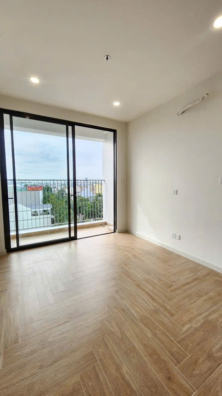 Bán căn 1PN 50m2 giá 2,75 tỷ full phí full nội thất CC Green Skyline