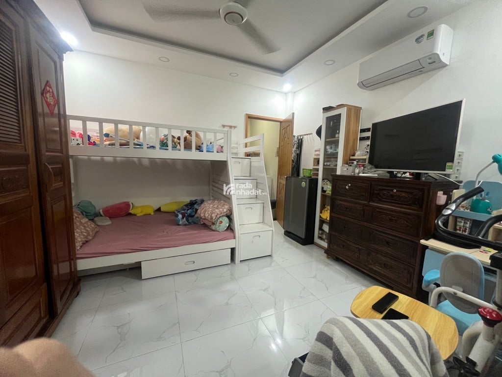 BÁN NHÀ GÒ DẦU TÂN PHÚ 60M2 6.X TỶ HẺM 6M 4PN Ô TÔ NGỦ NHÀ