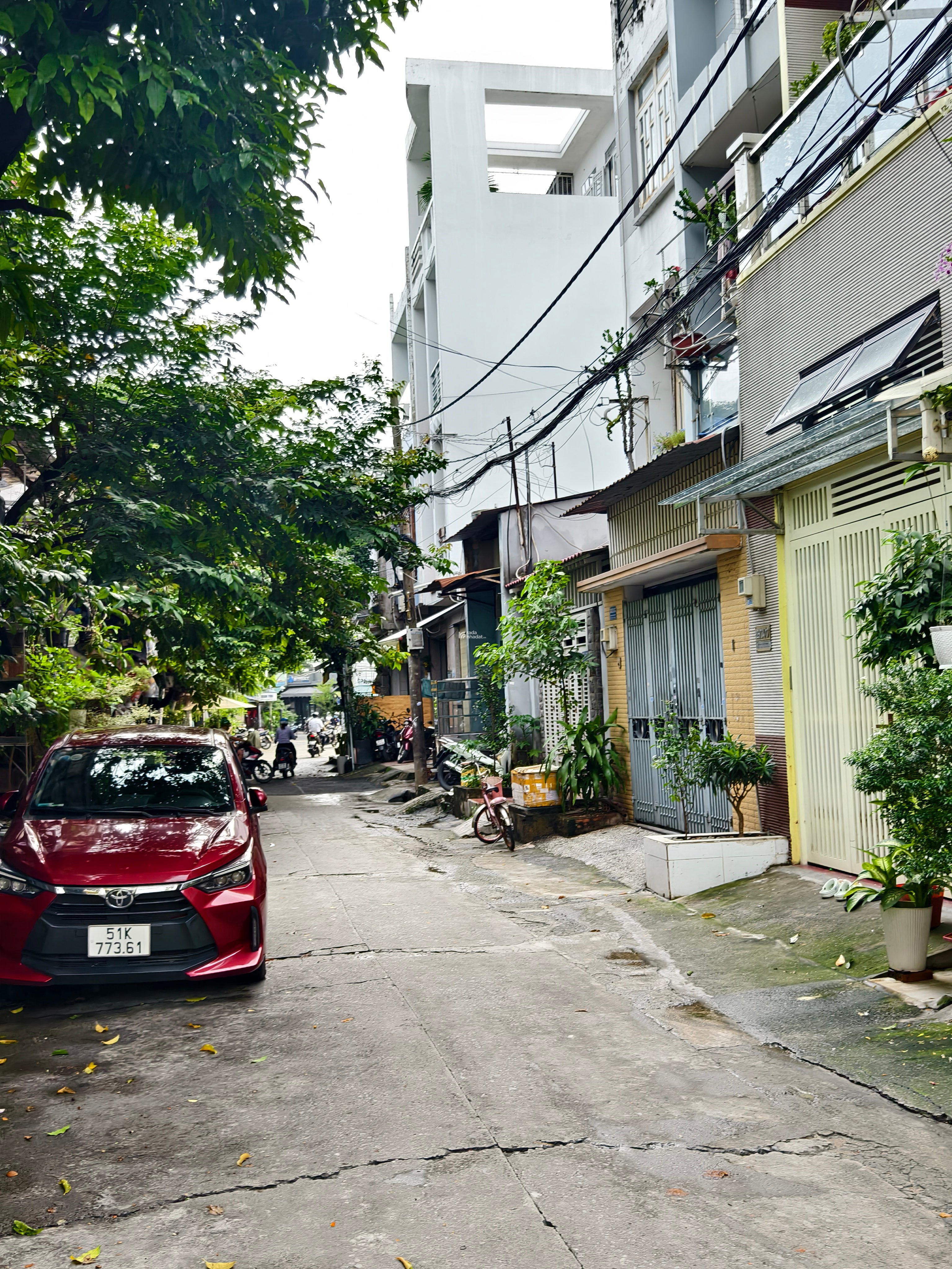 Bán nhà Bàu Cát 8 - 4 x 21 x 4 tầng , HXH 8m gần mặt tiền 