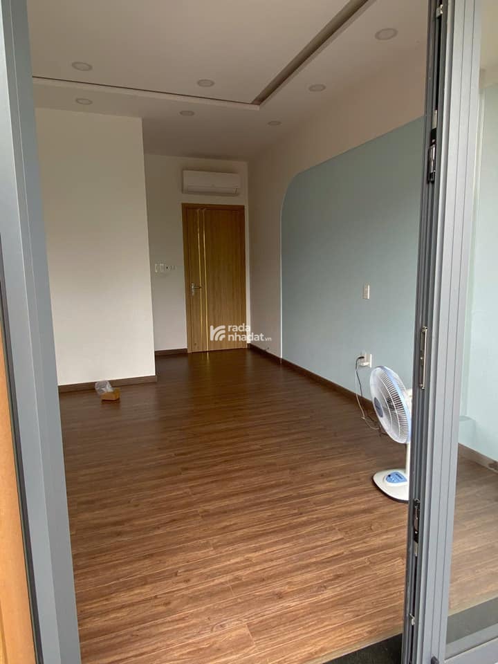 CHO THUÊ NHÀ 5X20M XÂY MỚI, 4PN MÁY LẠNH, SÂN ĐẬU ÔTÔ, ĐƯỜNG 8M, KDC HỒNG LONG,THỦ ĐỨC