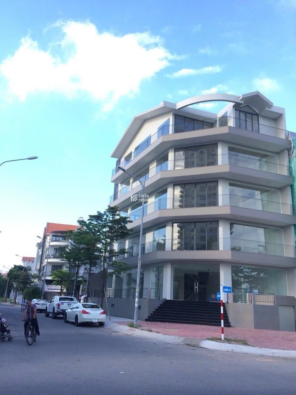 CƠ HỘI HIẾM CÓ: TÒA NHÀ NGUYÊN CĂN QUẬN 7 KHU HIM LAM, CHỐT LIỀN 9000!