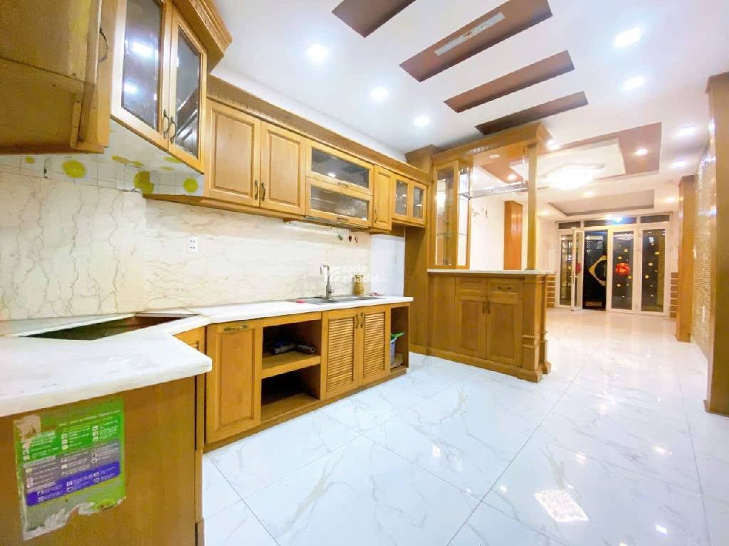 NHÀ MỚI ĐẸP - NGAY CẦU VƯỢT 3 THÁNG 2 - LÝ THÁI TỔ - QUẬN 10 - 31M2 - 5 TẦNG - HẺM Ô TÔ - 10 TY 500