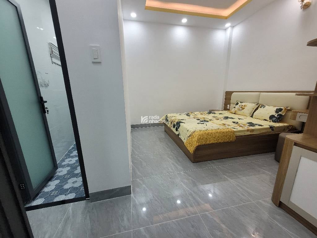 SÁT HẺM XE HƠI PHAN VĂN TRỊ, BÌNH THẠNH, 48M2 MỚI Ở NGAY. GIẢM 350TR CHỈ CÒN 8.5T TL 