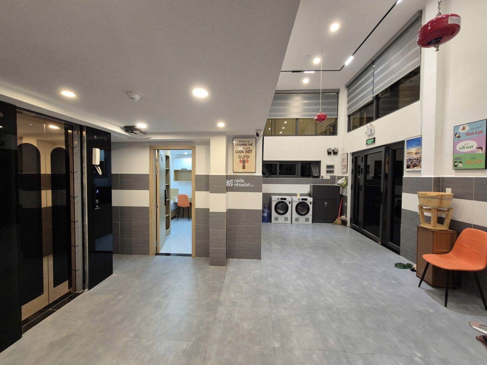 CHDV HẠNG SANG 2 MẶT TIỀN TÔN THẤT TÙNG Q1 - DÒNG TIỀN 1.2 TỶ/NĂM