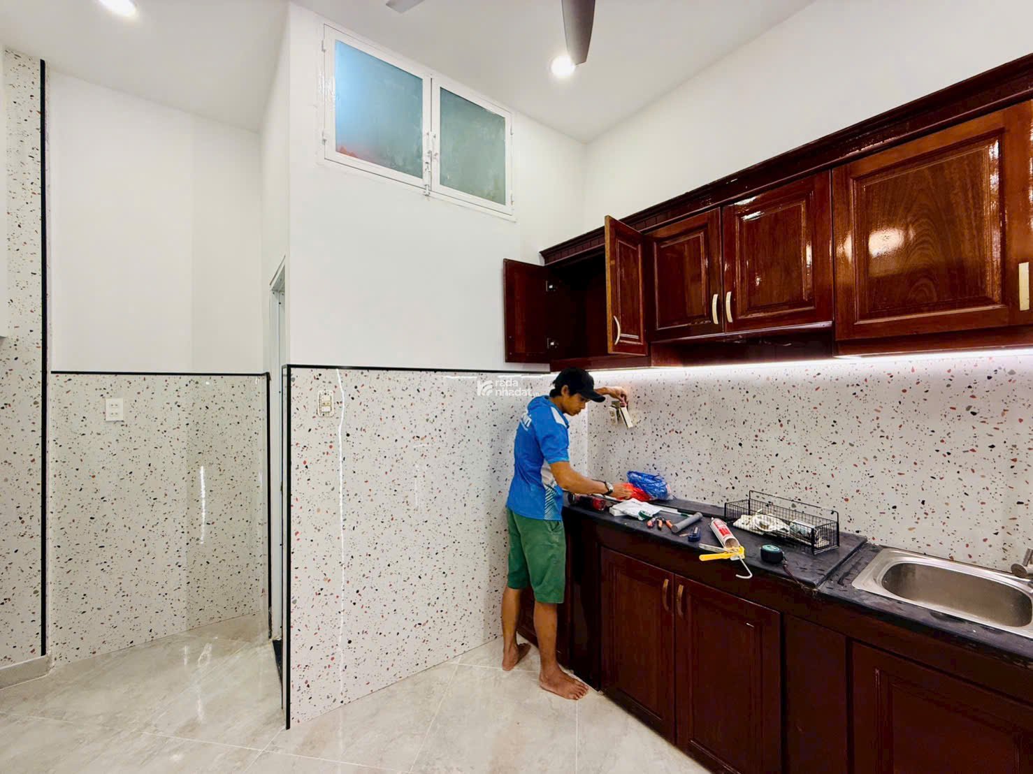 NHÀ ĐẸP GIÁ TỐT 3 TẦNG NGAY NGÃ TƯ GA, CHỈ 3.78 TỶ!