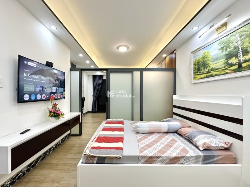 NHÀ ĐẸP TÂN CỔ ĐIỂN QUẬN 3 - 5 TẦNG - THANG MÁY, FULL NỘI THẤT - Ô TÔ TRÁNH 