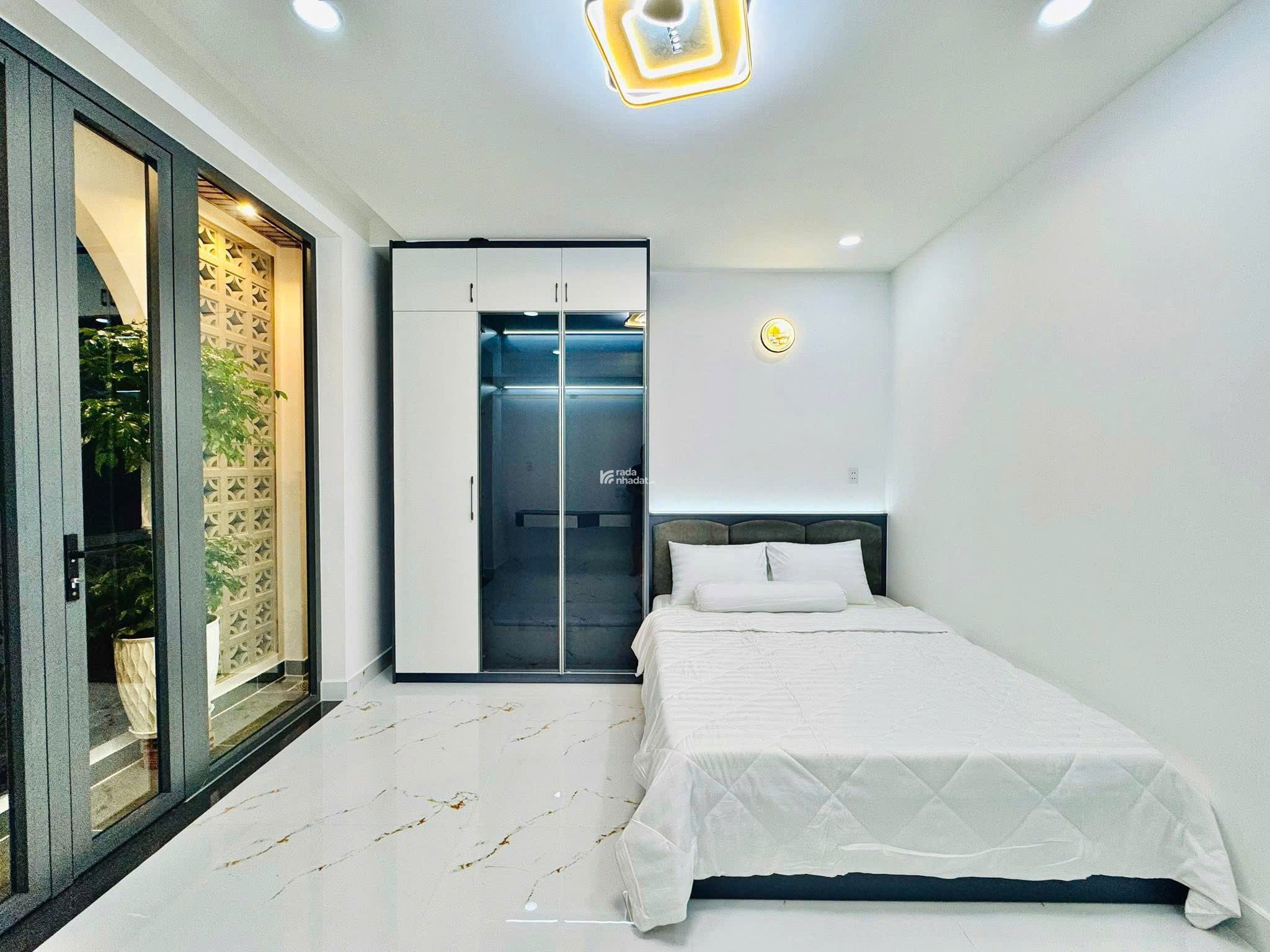 Bán nhà ngay đường Phan Văn Hân, Bình Thạnh. Giá 4 tỷ 250tr/ DT 51,5m2, Sổ Hồng Riêng, Đường ô tô