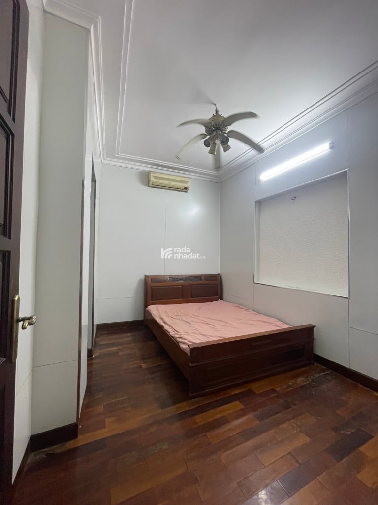 HOÀNG QUỐC VIỆT - CHỦ THEO VỢ VÀO NHA TRANG - ĐỂ LẠI NHÀ CŨ 3 TẦNG - 8.5 TỶ