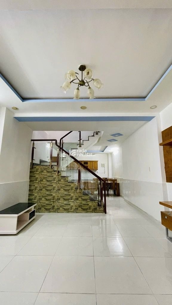 GIÁ RẺ, MTKD TÂN QUÝ, TÂN PHÚ, CHUẨN 50M2 HIẾM CÓ. GIẢM 450TR CHỈ 5T 