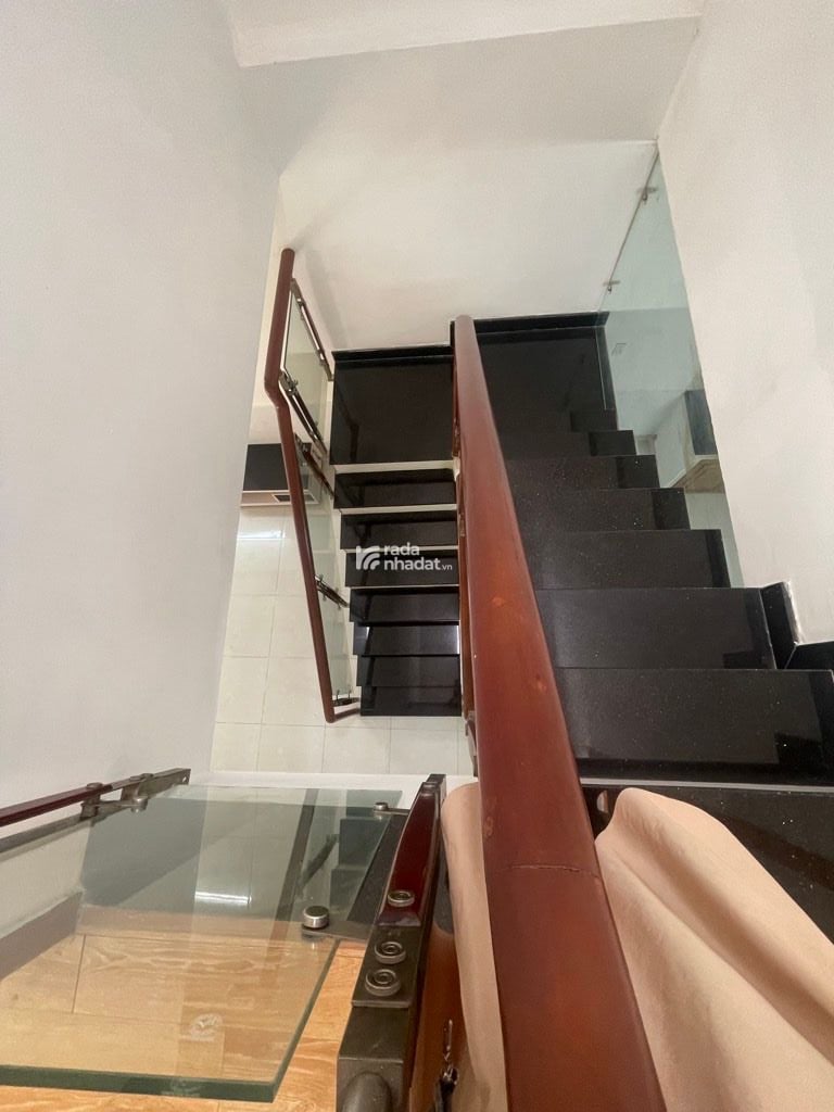 GIÁ RẺ, MTKD TÂN QUÝ, TÂN PHÚ, CHUẨN 50M2 HIẾM CÓ. GIẢM 450TR CHỈ 5T 