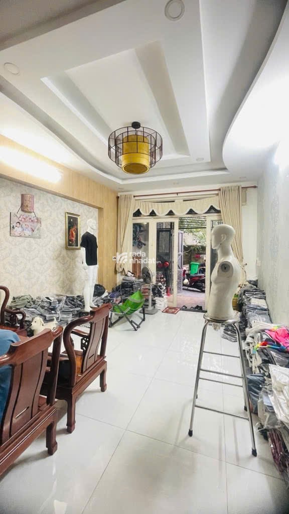 Bán Gấp  nhà 4 tầng Gần CV Làng Hoa   Lê Văn Thọ  P11  Gò Vấp  77m2  Hẻm 6m Giá 9.3 Tỷ