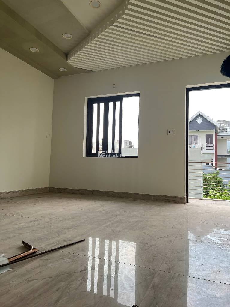 BÁN NHÀ TRỊNH QUANG NGHỊ QUẬN 8 161M2 15.X TỶ 3 TẦNG BTCT ĐH KINH TẾ, TÔN ĐỨC THẮNG