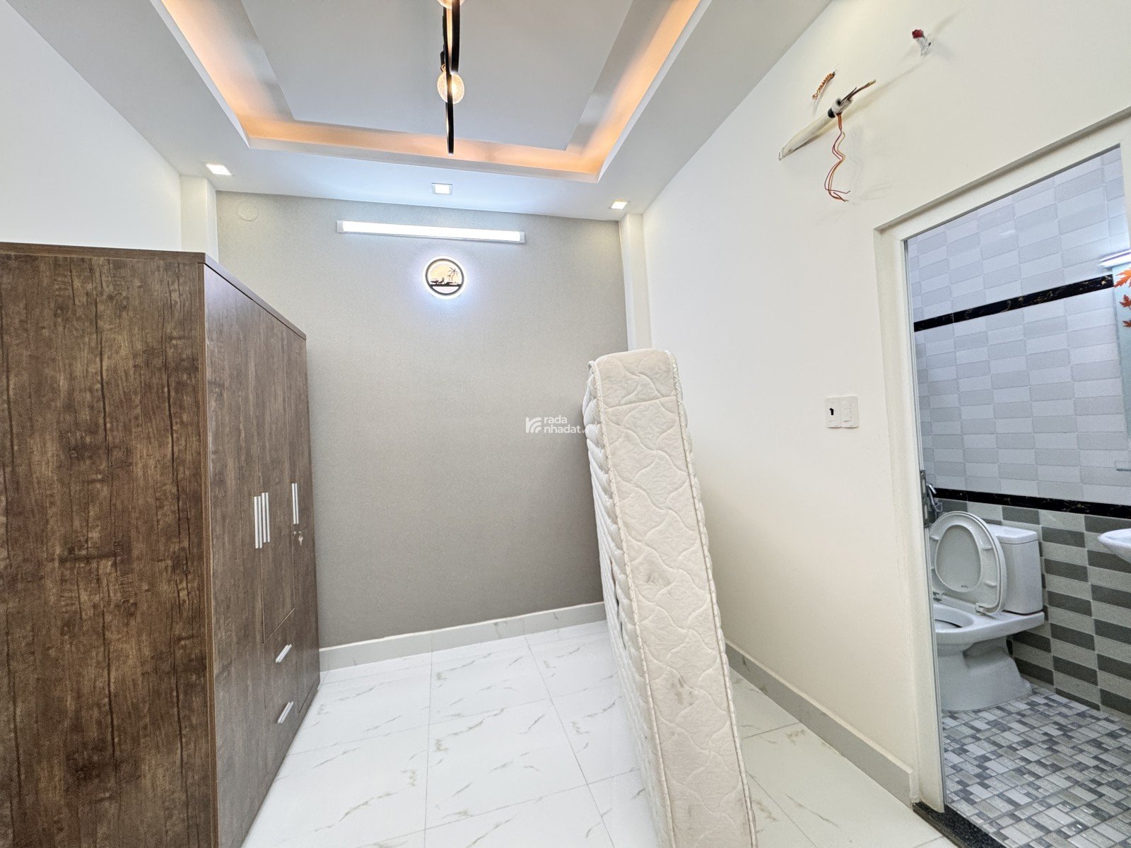 NHÀ ĐẸP 4 TẦNG 45m2 4 PN - FULL NỘI THẤT HẺM OTO THÔNG