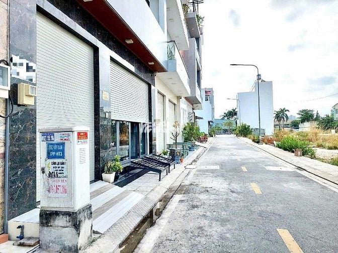 75,6 m2 đường 8m ngay Hương Lộ 2 nối dài, dân đông tiện về Tân Phú-Q11-Q6. Giá tốt thu hồi vốn