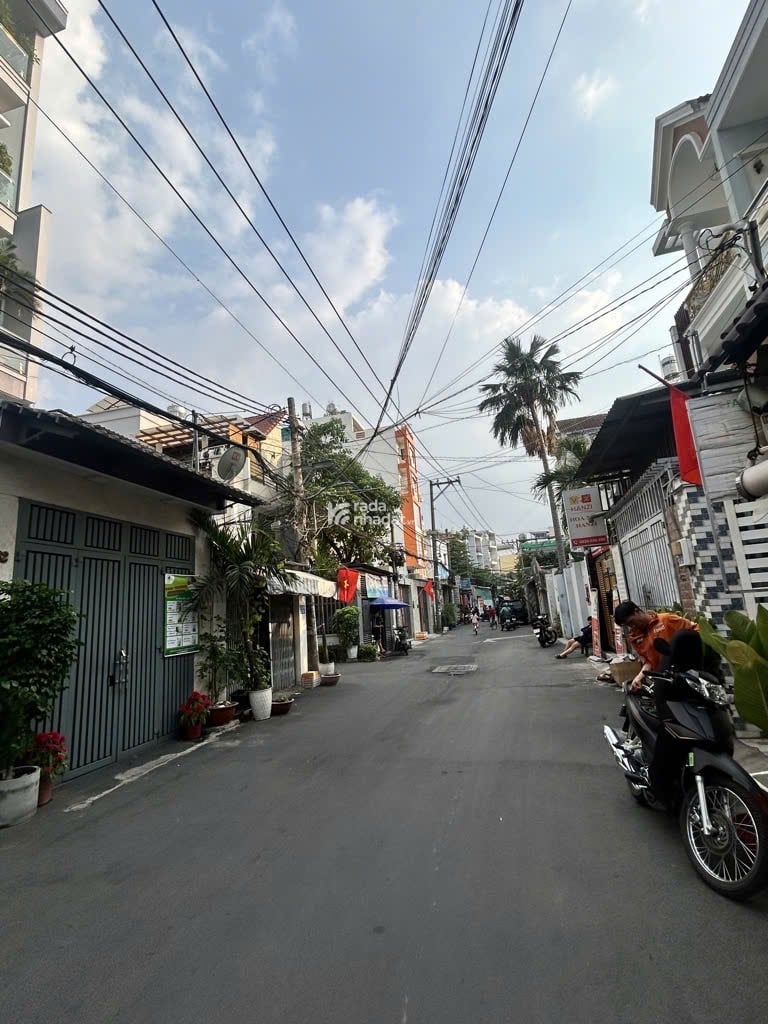 Giá tốt đường 8m Xe Hơi tránh 94m2 3 tầng Quang Trung P8 Gò Vấp   Chỉ 10.7 tỷ 