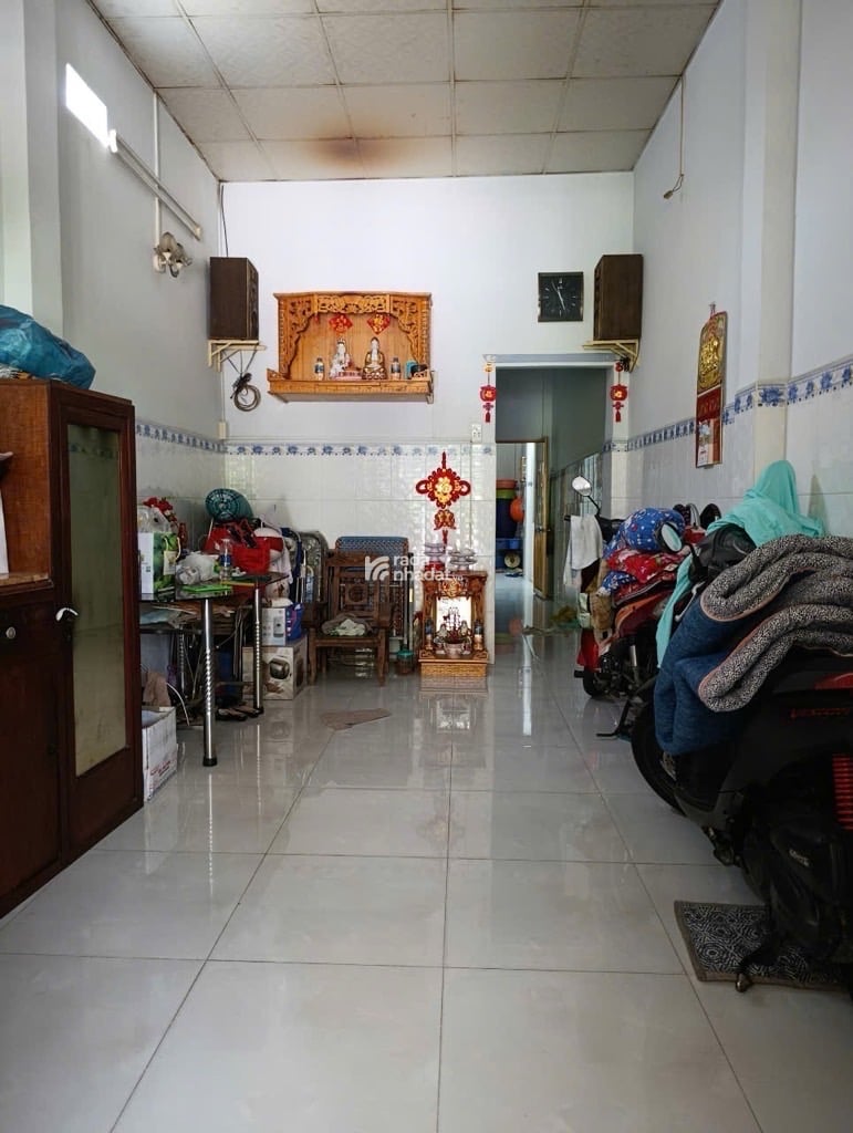 Nhà mặt tiền đường ôtô 68m2 ( dài 21m , nở hậu đẹp ) , Lưu Hữu Phước P15 Q8