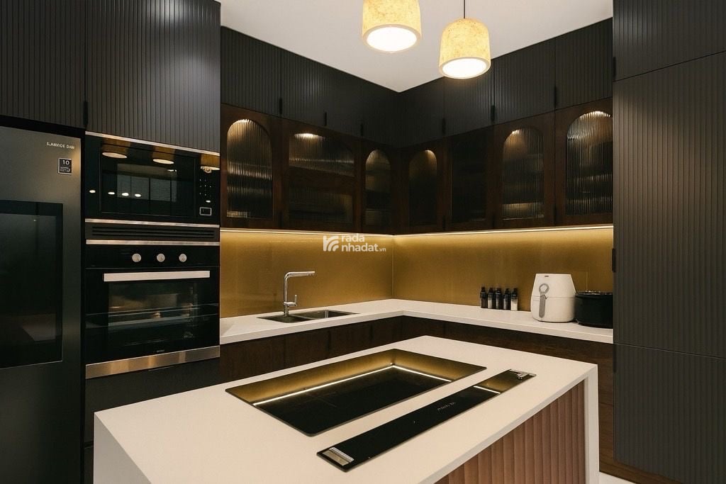 Bán nhà Quận 7 không phải có tiền cũng sở hữu được Biệt thự khu Bộ Công An 17 tỷ