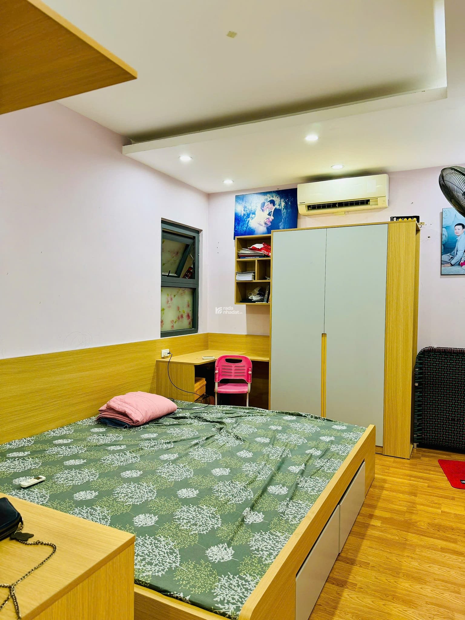 Bán căn 3 ngủ 110 m2 tầng trung, hướng Đông Nam, ở luôn, view Panorama Hồ Văn Quán, full nội thất