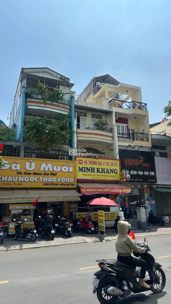 NHÀ TÂN PHÚ - GÒ DẦU - MẶT TIỀN KINH DOANH - 5x24M - NGAY AEON MAIL.