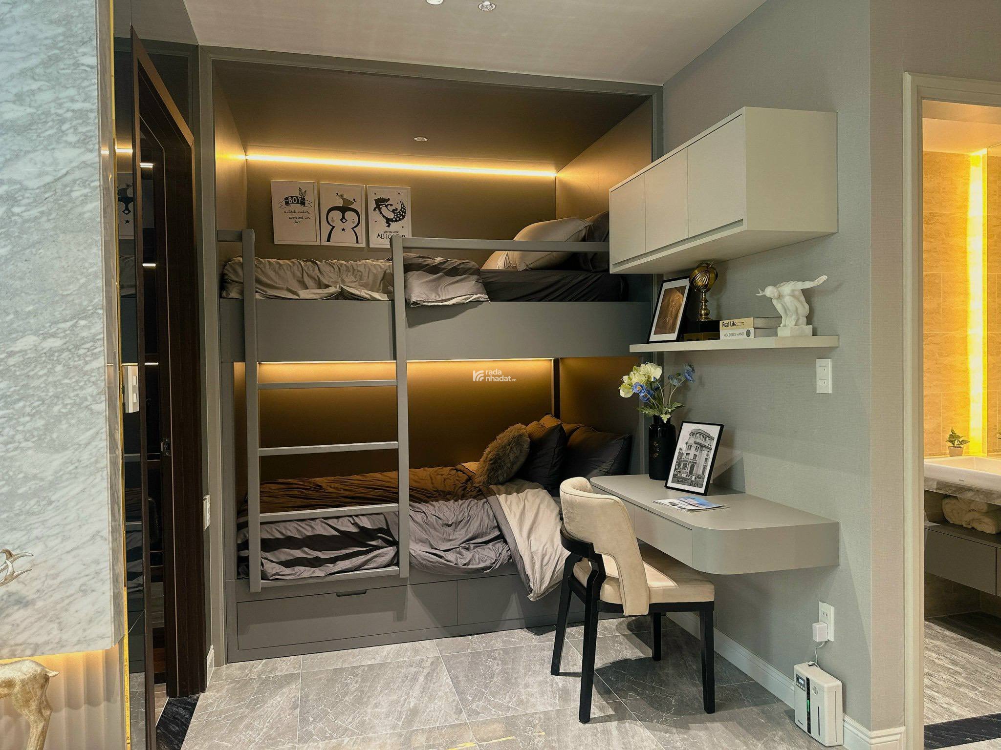 Cho thuê 2PN2WC giá 7.3tr/tháng căn hộ Phú Đông Sky Garden, free phí quản lý 1 năm. 0911 850 ***