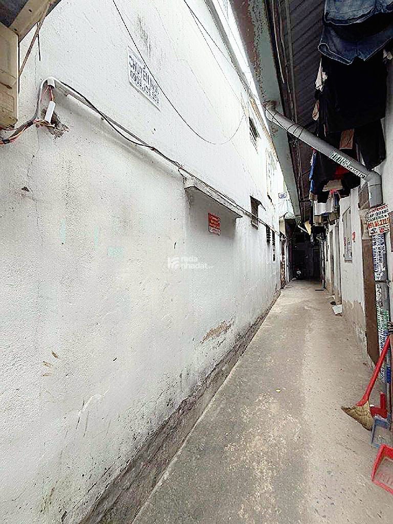 Bán nhà gần lê trọng tấn bình hưng hoà